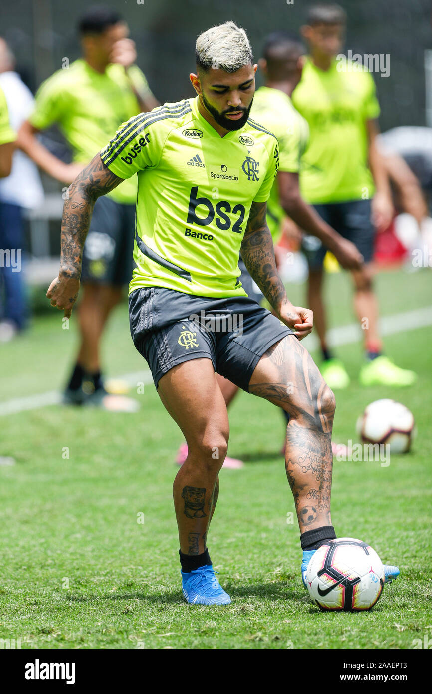 Lima, Pérou. 21 Nov, 2019.Lima, Pérou. 21 Nov 2019. Le FLAMENGO/formation de River Plate, LIMA, PÉROU - 21 novembre : Gabriel au cours de la formation dans la Videna en préparation de match de football aura lieu le 23 novembre entre Flamengo du Brésil et de River Plate d'Argentine pour la finale de la Copa Libertadores de la CONMEBOL 2019 au Stade Monumental 'U' à Lima, Pérou (Photo par Ricardo Moreira/Sports Press Photo) : Crédit Photo de presse Sport SPP. Credit : PSP Sport Press Photo. /Alamy Live News Banque D'Images