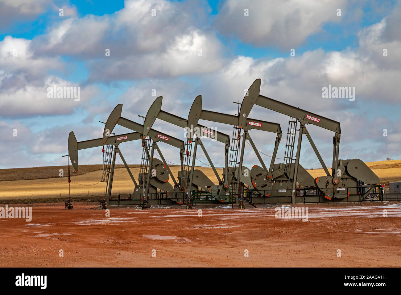 Watford City, Dakota du Nord - la production de pétrole dans la formation de schiste de Bakken. Banque D'Images