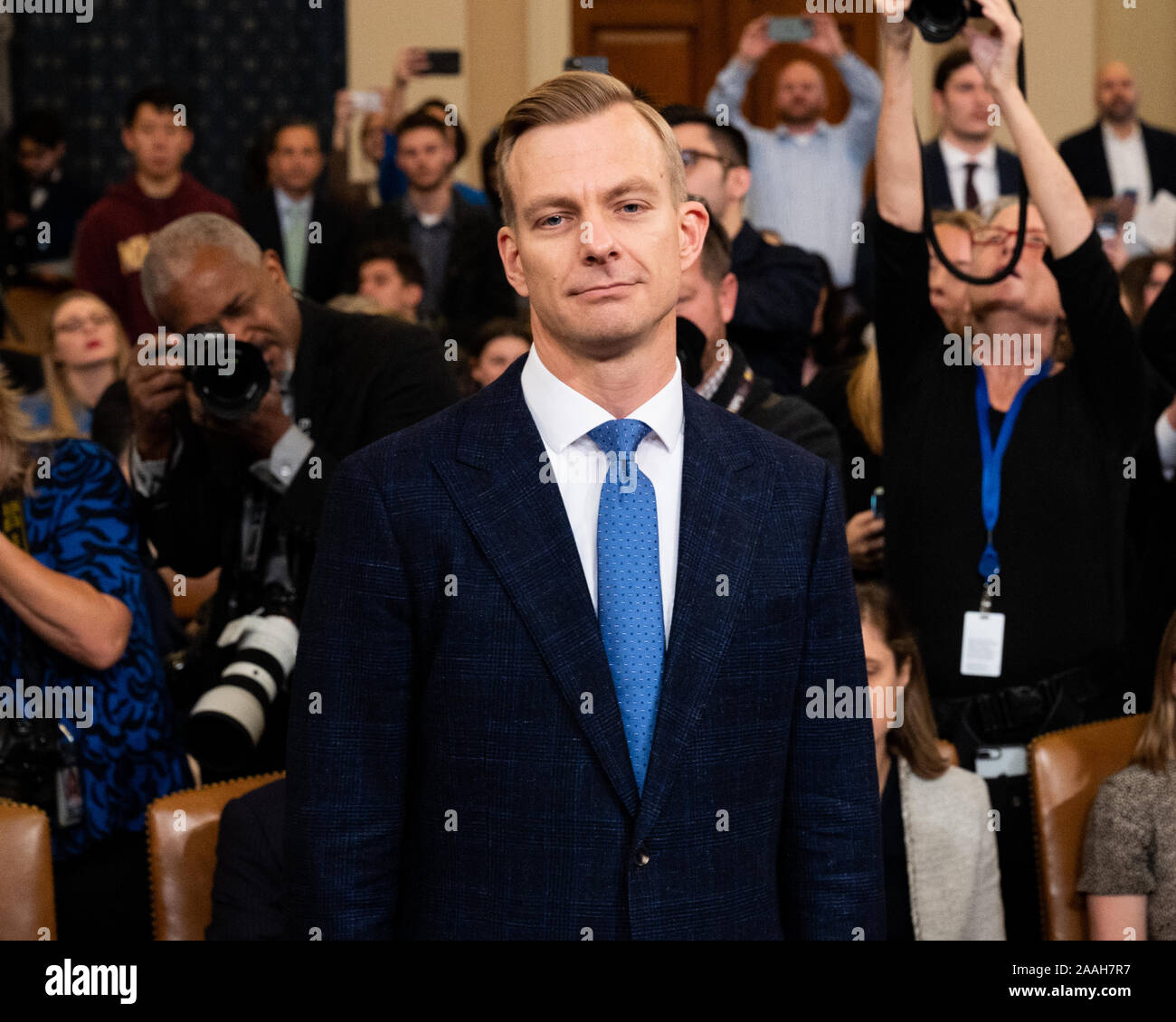 David Holmes, Département d'État officiel qui sert de conseiller aux affaires politiques à l'ambassade des États-Unis à l'Ukraine participe à la tenue d'auditions ouvertes sur l'impeachment du président Donald Trump de la Chambre Intelligence Committee à Washington. Banque D'Images