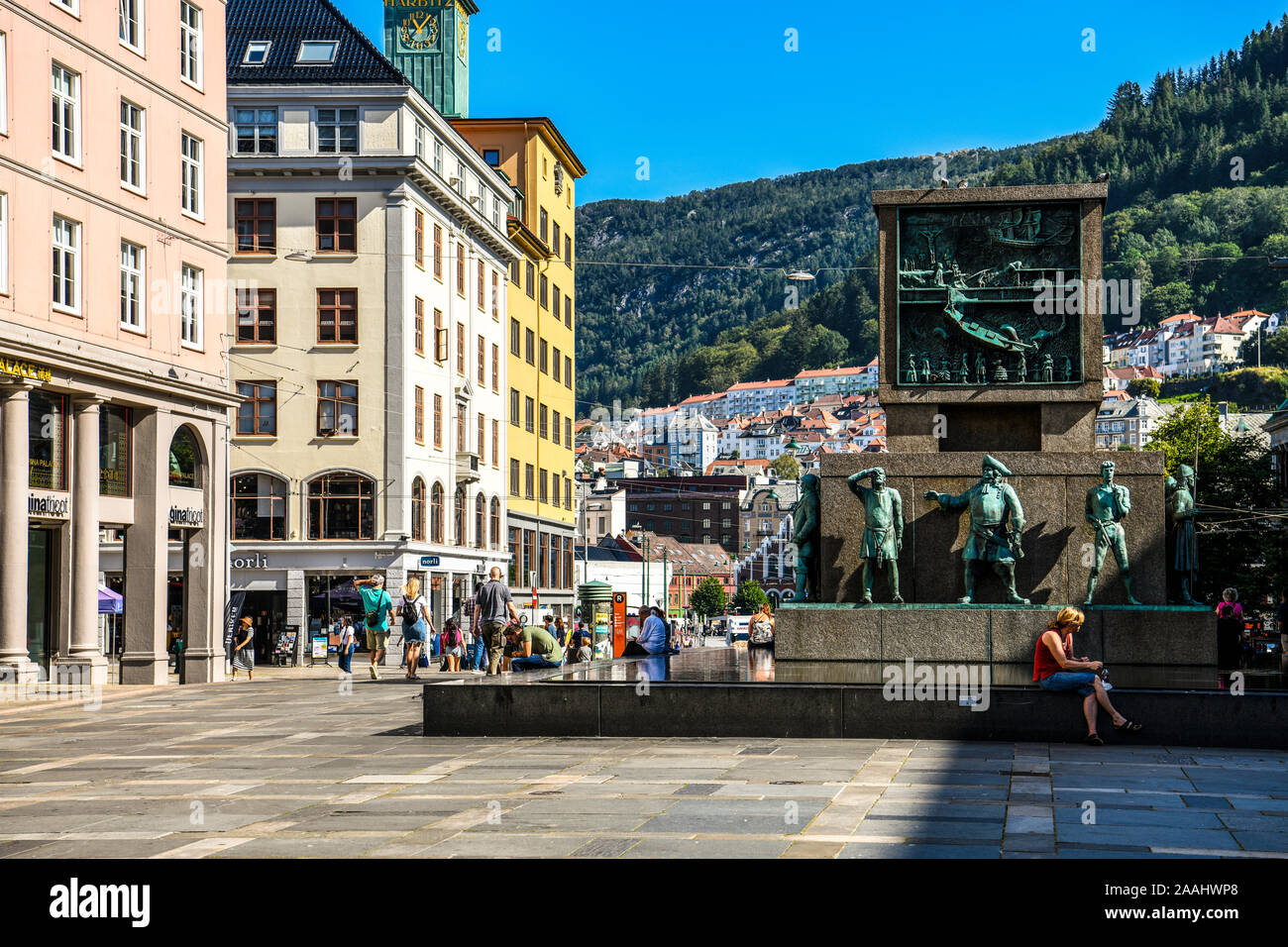 La Norvège. Norvegia. Bergen. La place Torgallmenningen Ville Banque D'Images