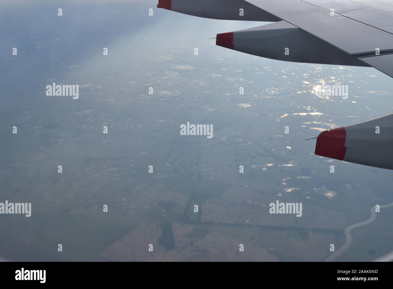 Vue depuis la fenêtre de l'avion Banque D'Images