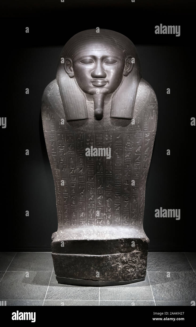 Couvercle du sarcophage d'Kheperra Kheper-Re (), la fin de la dynastie égyptienne, Période 26, règne de l'Amasis, 570-526 av. Banque D'Images