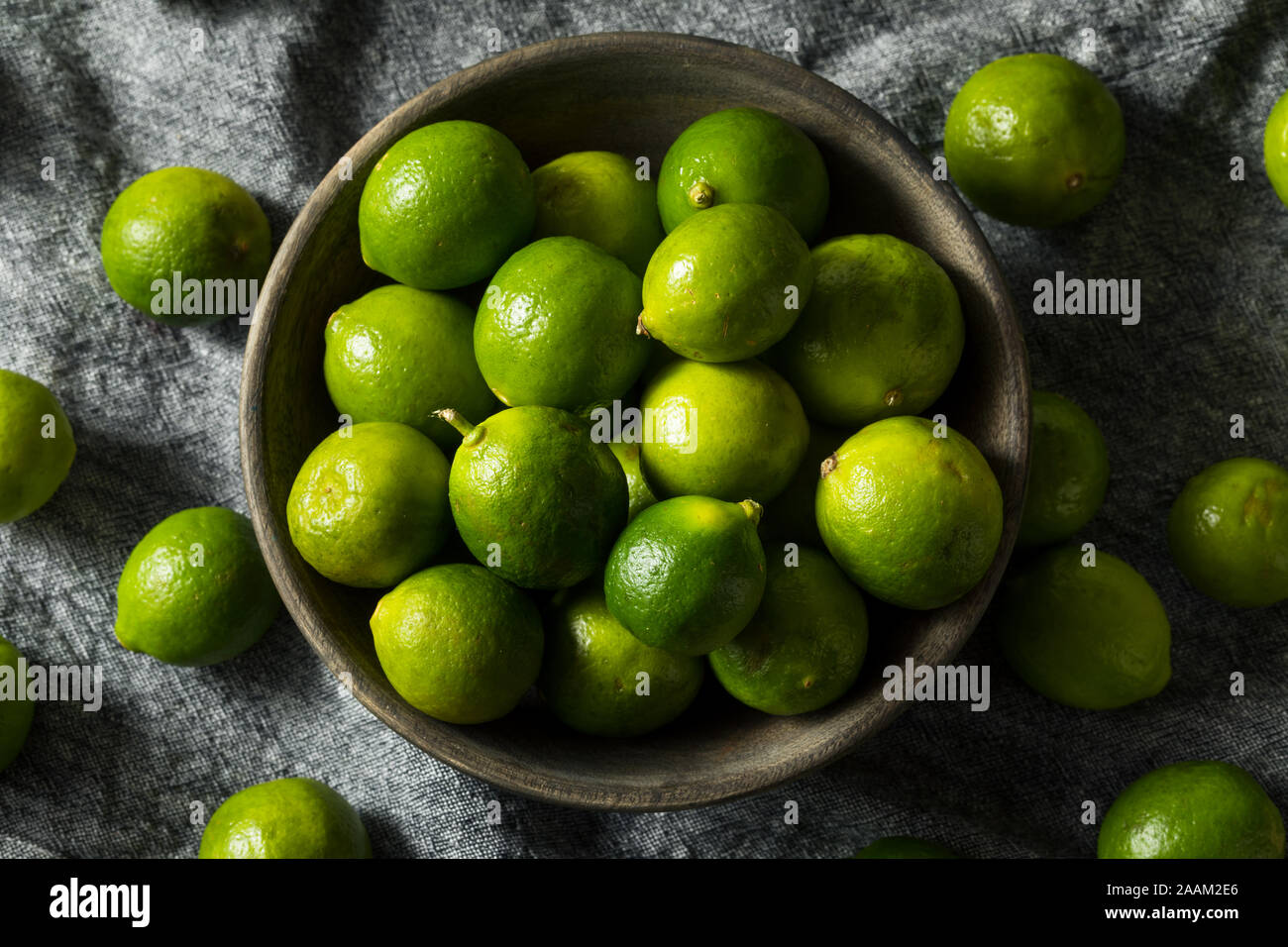 Matières organiques verts Limes clés prêt à manger Banque D'Images