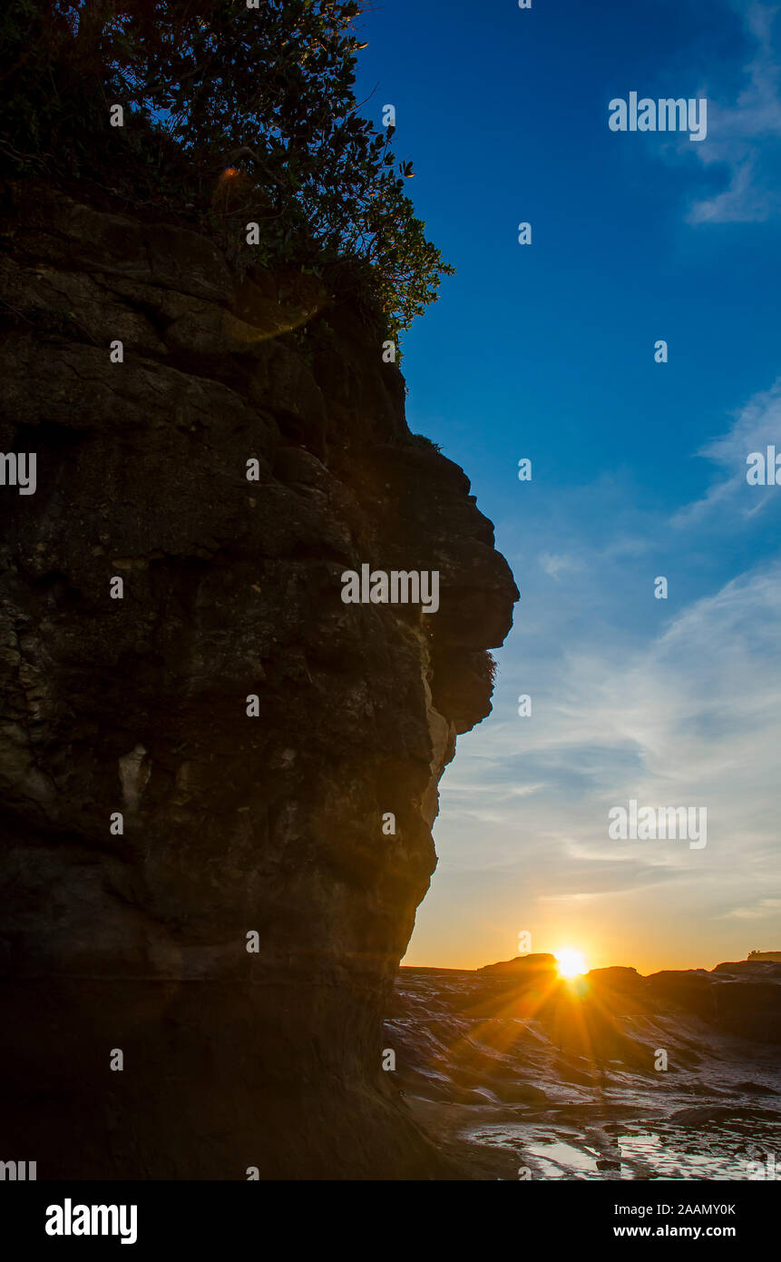 Dans Klayar Sunset Beach, Pacitan, East Java Banque D'Images