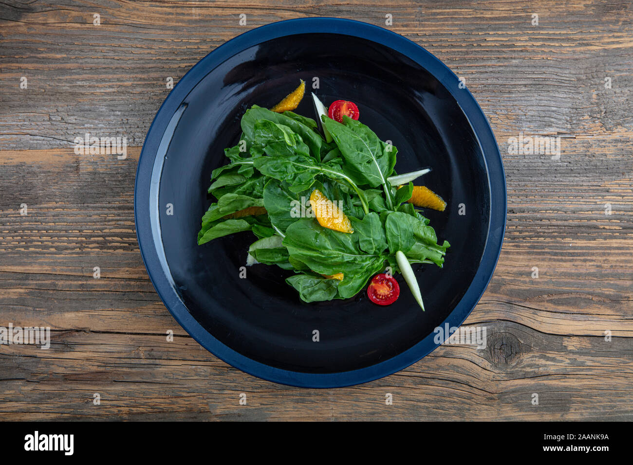 Salade de roquette. Salade fraîche de roquette (close up). Alimentation saine. Banque D'Images