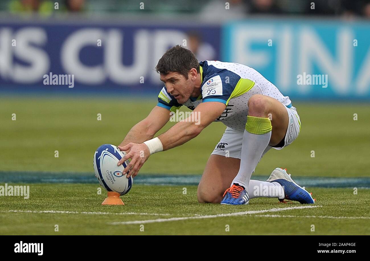 Hendon. United Kingdom. 23 novembre 2019. James Hook (Ospreys). Saracens v Ospreys. Piscine 4. Heineken Cup Champions. Deuxième (2e) tour. Allianz Park. Hendon. Londres. UK. Garry Crédit/Sport sous gaine en images/Alamy Live News. Banque D'Images