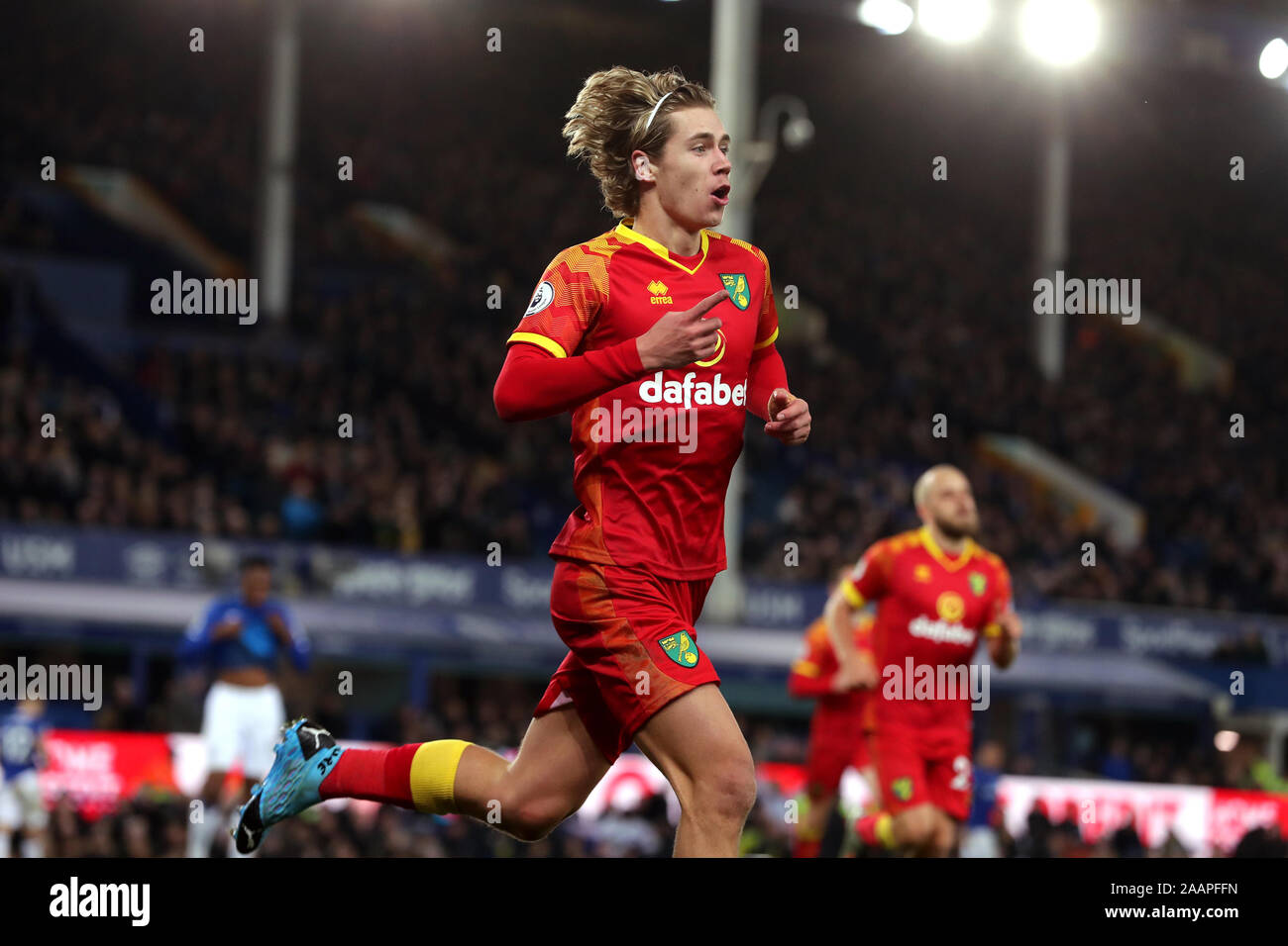 La ville de Norwich Todd Cantwell fête marquant son premier but au cours de l'autre Premier League match à Goodison Park, Liverpool. Banque D'Images