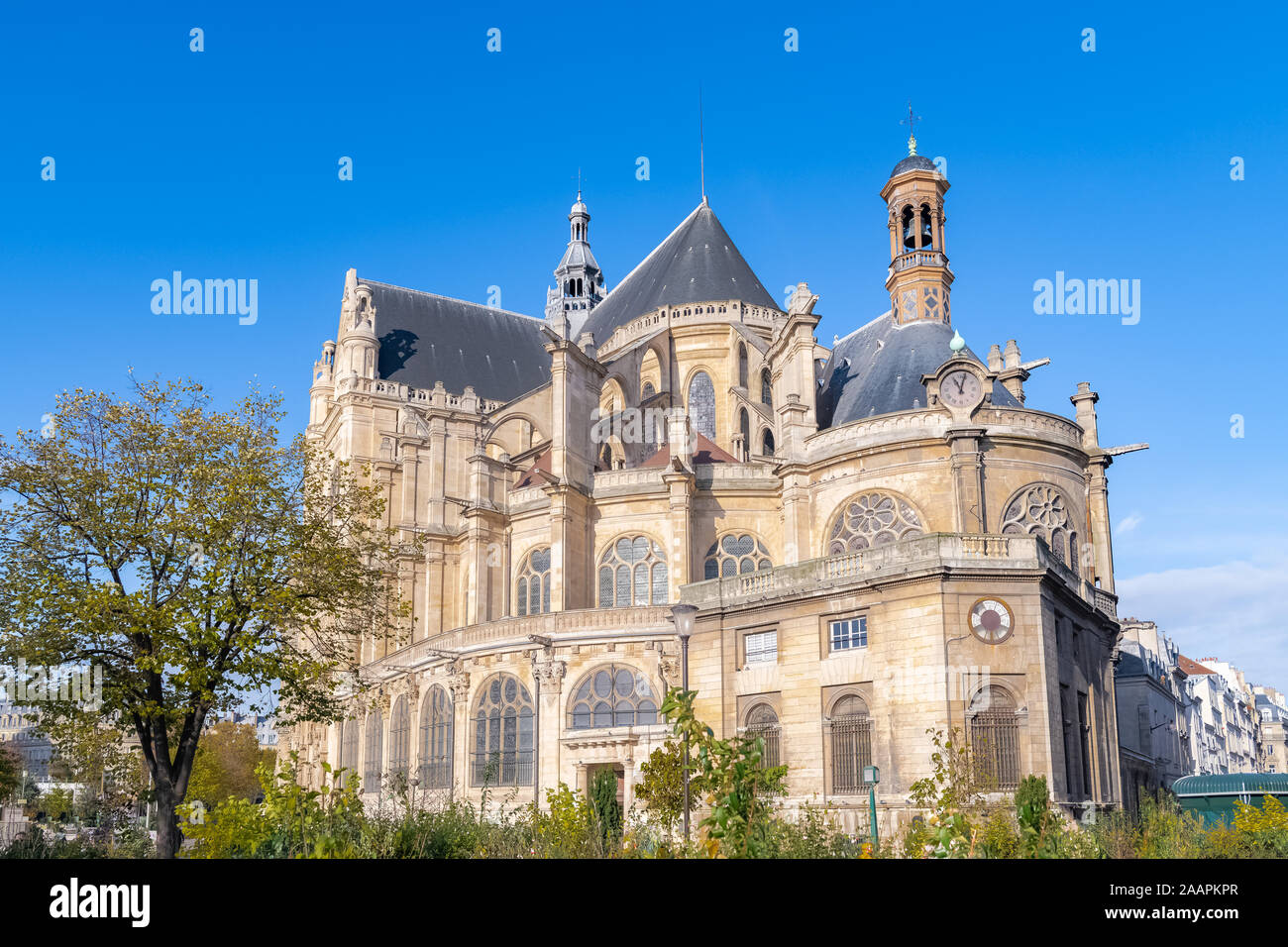 Vue facade eglise saint eustache paris Banque de photographies et d’images à haute résolution