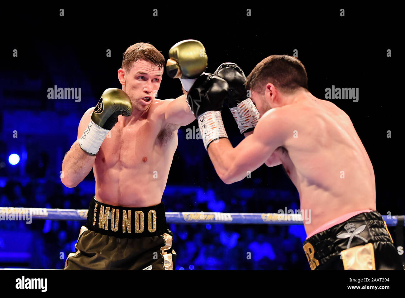 Liverpool, Royaume-Uni. 22Th Nov, 2019. Callum Smith c. John Ryder - monde WBA, WBC Super-Middleweight & Diamond Ring Magazine Callum Smith au cours de titres contre John Ryder à M&S Bank Arena le samedi, Novembre 23, 2019 à Liverpool Royaume-uni. Credit : Taka G Wu/Alamy Live News Banque D'Images