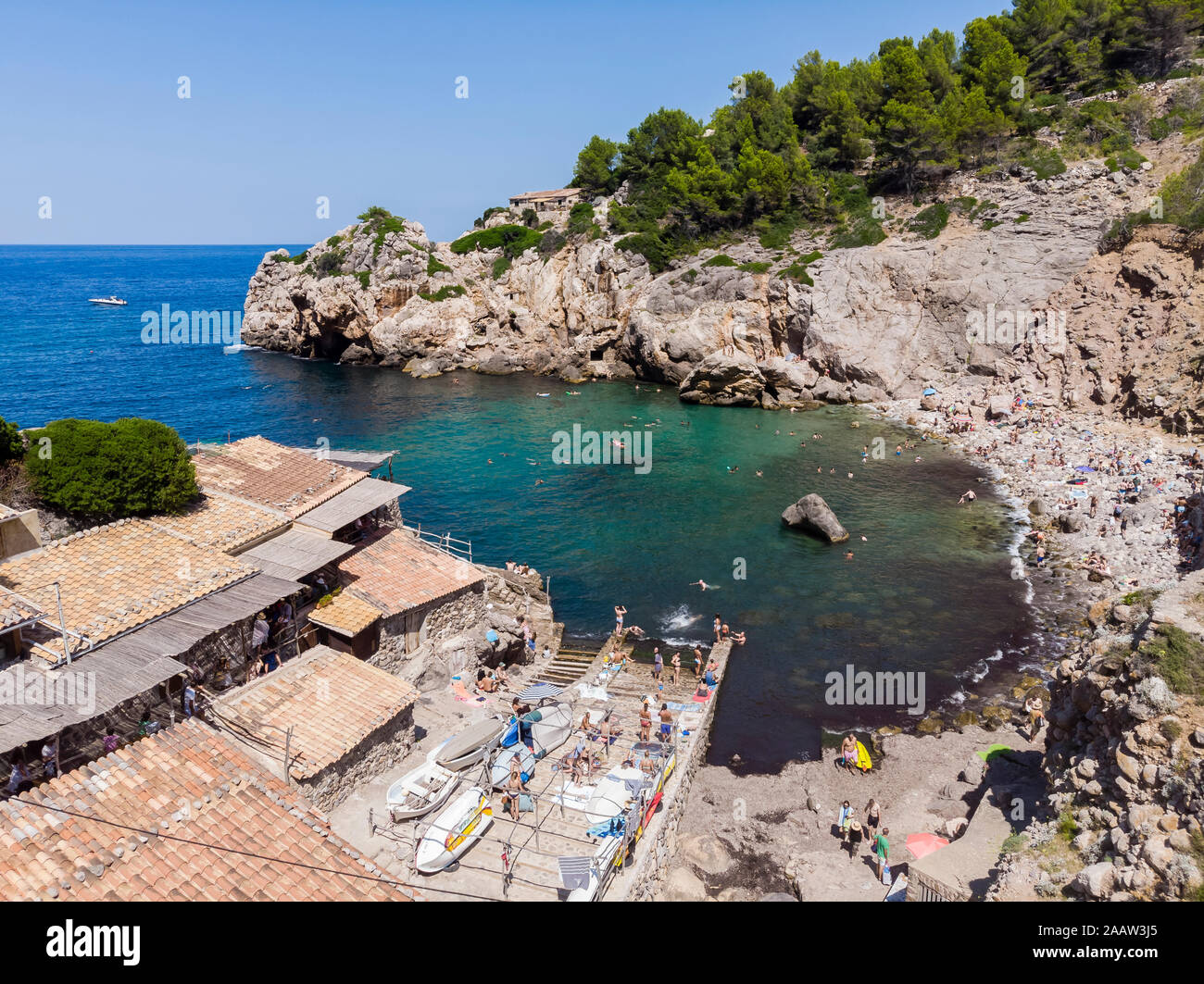 L'Espagne, Îles Baléares, Mallorca, Cala Deia, aerail de bay view Banque D'Images