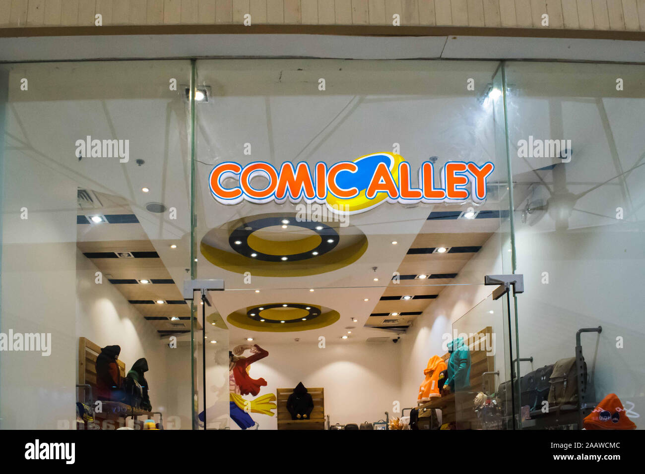 2 NOVEMBRE 2019-LA VILLE DE BAGUIO AUX PHILIPPINES : Comic Alley affichage. Magasin qui vend des figurines de bande dessinée bande dessinée et costumes. Banque D'Images