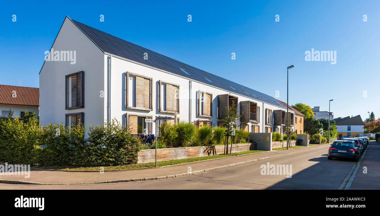 Allemagne, Bavière, Neu Ulm, maison à haut rendement énergétique Banque D'Images