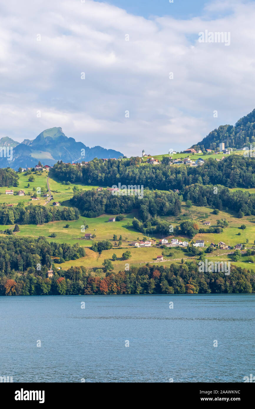 La Suisse, Lucerne, Schwyz, ville de bord de lac de Lucerne en été Banque D'Images
