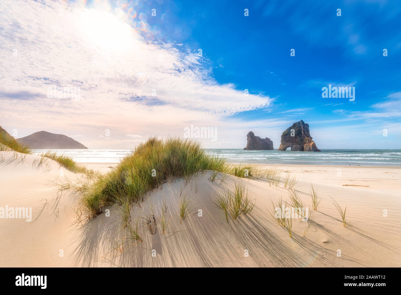 Nouvelle Zélande, île du sud, vue panoramique de Wharariki Beach Banque D'Images