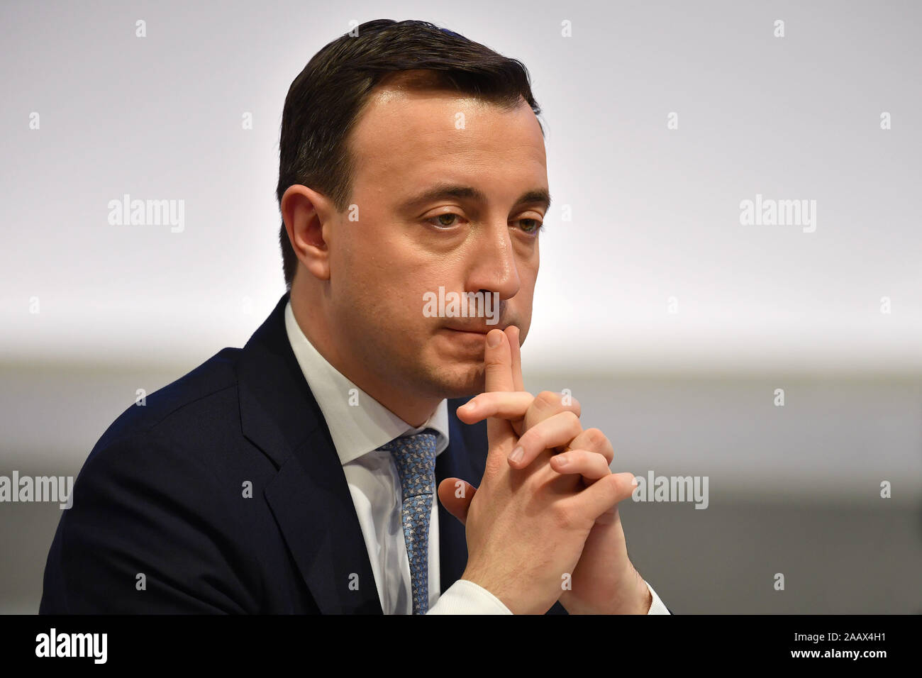 Leipzig, Allemagne. 22 Nov, 2019. Paul ZIEMIAK (secrétaire-général), geste, sceptique, sérieux, image unique, seule coupe motif, portrait, portrait, portrait. Parti 32e jour de la CDU Allemagne sur 22.11.2019, Centre de congrès de Leipzig, l'utilisation dans le monde entier | Credit : dpa/Alamy Live News Banque D'Images