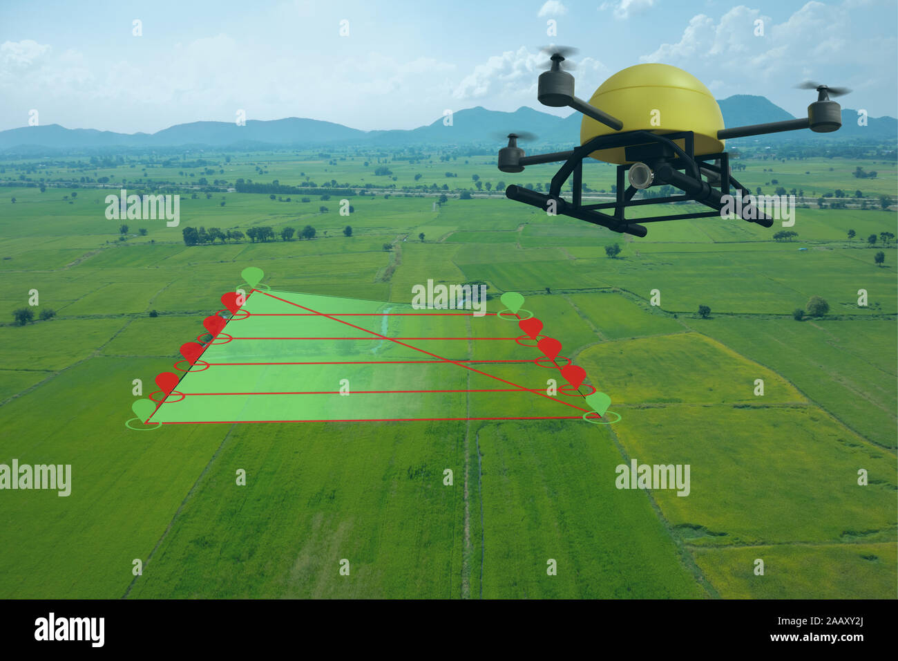 Concept d'agriculture intelligente, drone utilisent une technologie en agriculture avec l'intelligence artificielle pour mesurer la surface, photographe, et voyager à suivre la ligne a Banque D'Images