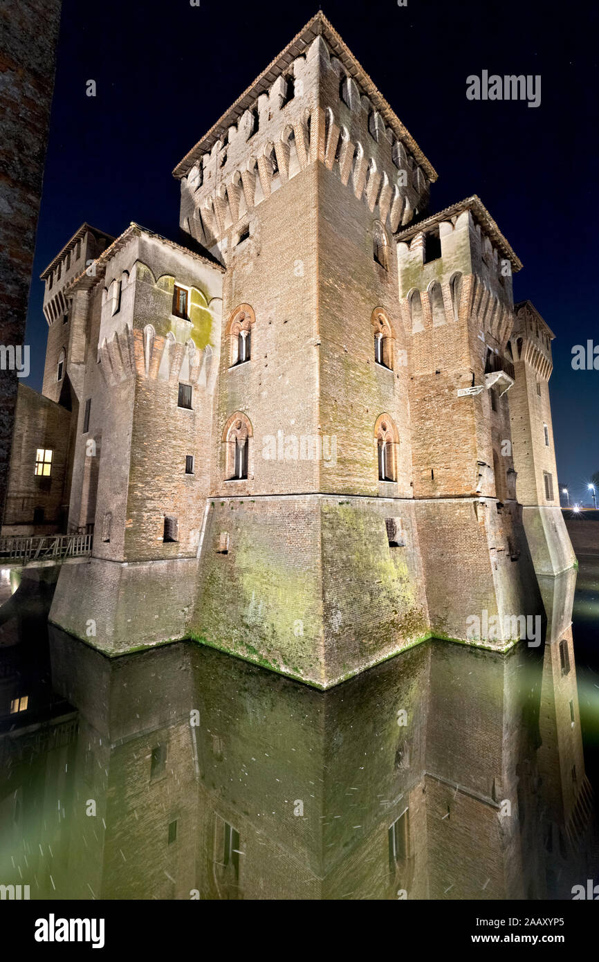 Le château de San Giorgio est l'un des symboles de la ville de Mantoue. Mantoue, Lombardie, Italie, Europe. Banque D'Images