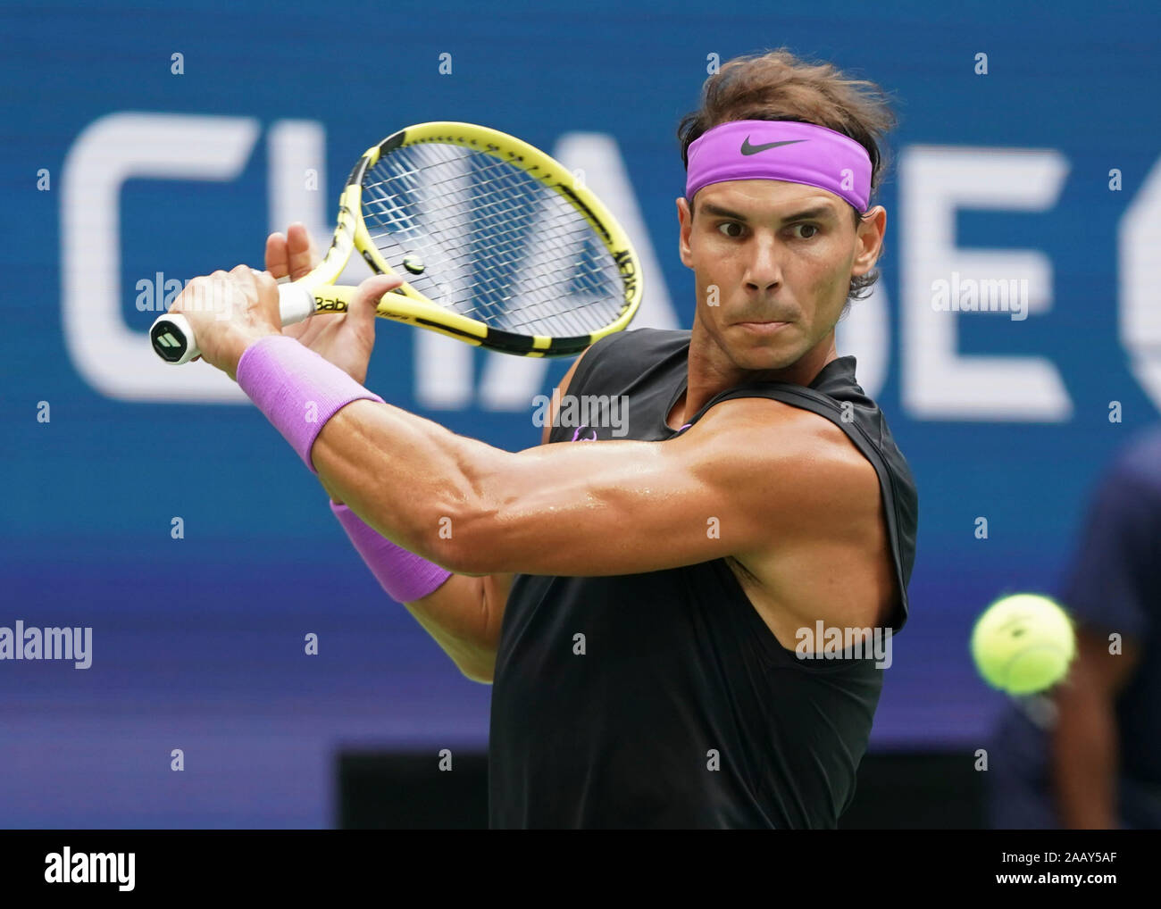 Joueur de tennis espagnol Rafael Nadal (ESP) jouer a sauvé, tourné pendant  le tournoi de tennis de l'US Open 2019, New York City, New York State, USA  Photo Stock - Alamy