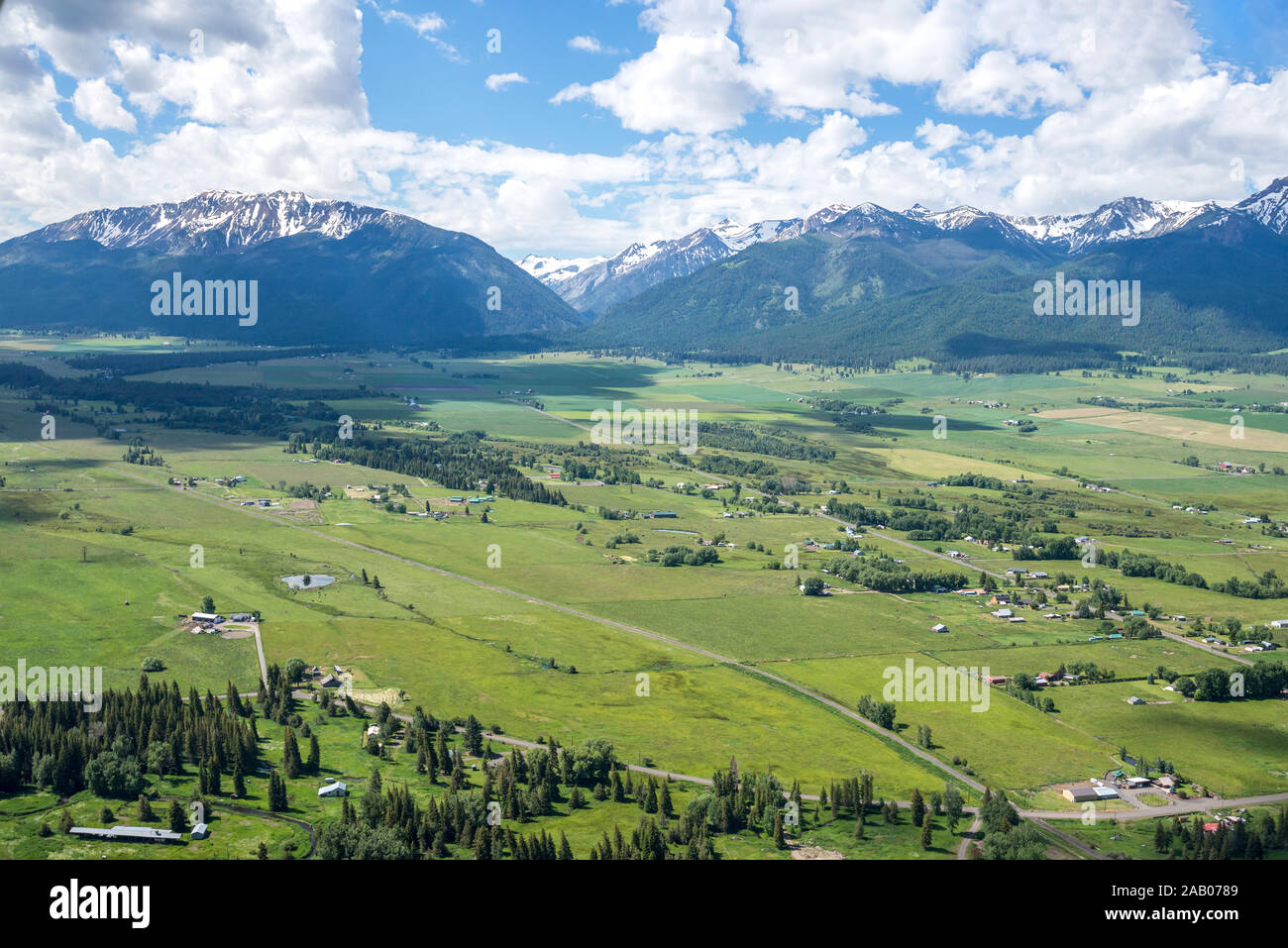 Vue aérienne de la vallée de Wallowa de l'Oregon. Banque D'Images