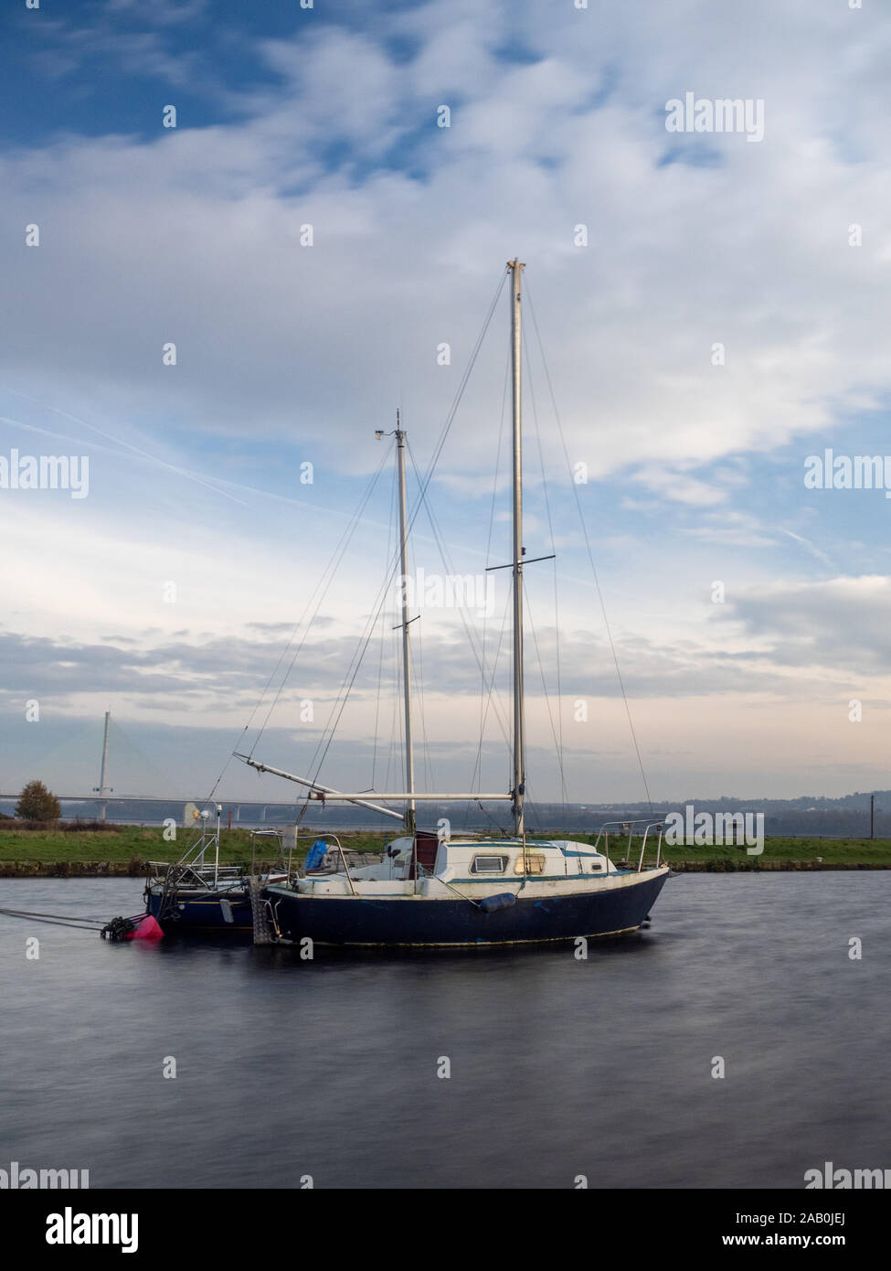 Bateaux à Spike Island Marina dans Wdnes, Cheshire Banque D'Images