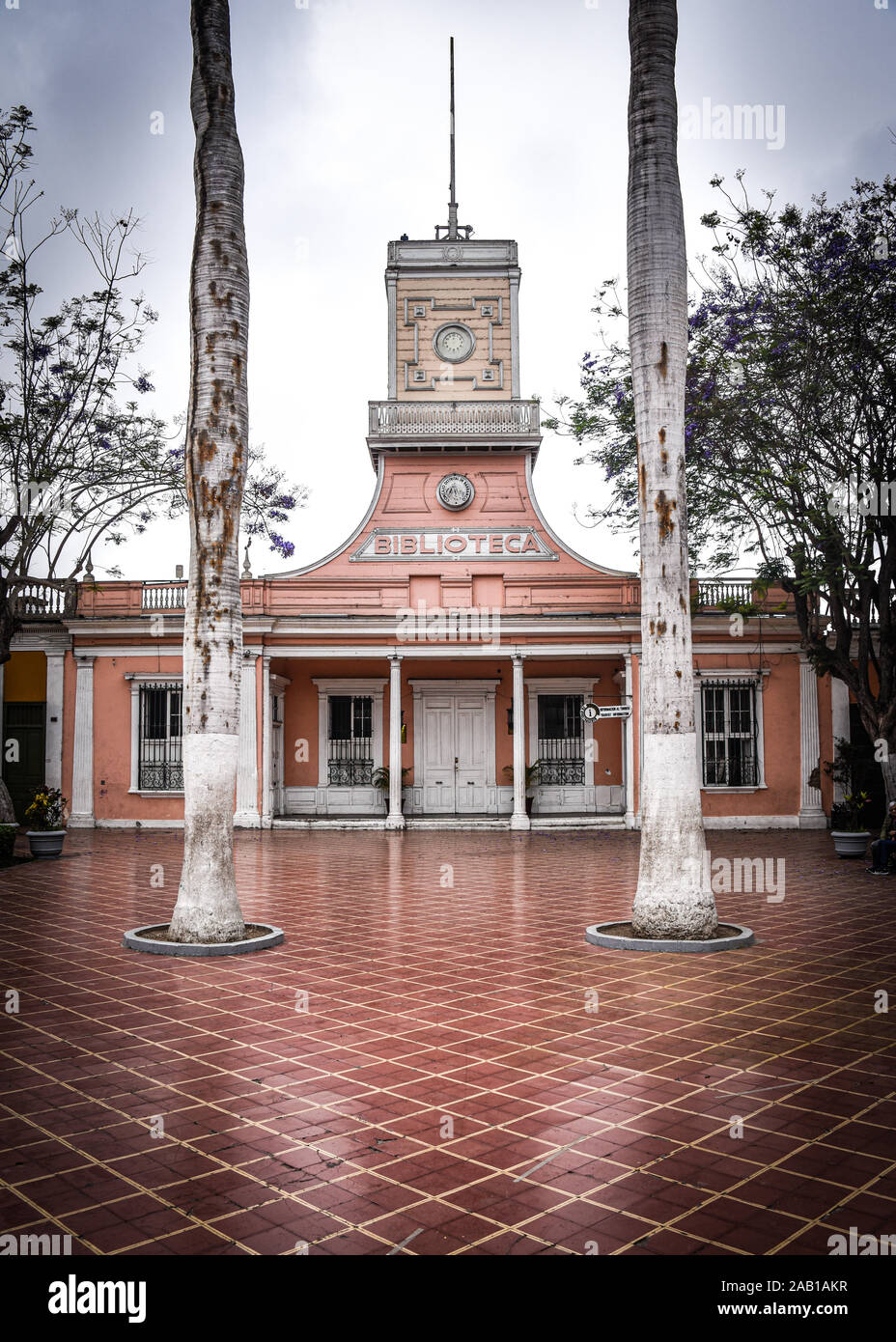 Lima, Pérou - Nov 17, 2019 : Public Library building, Parque Municipal, Barranco Banque D'Images