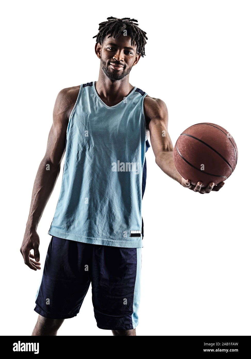 L'un afro-américain de basket-ball de l'Afrique de l'homme dans l'ombre silhouette isolé sur fond blanc Banque D'Images