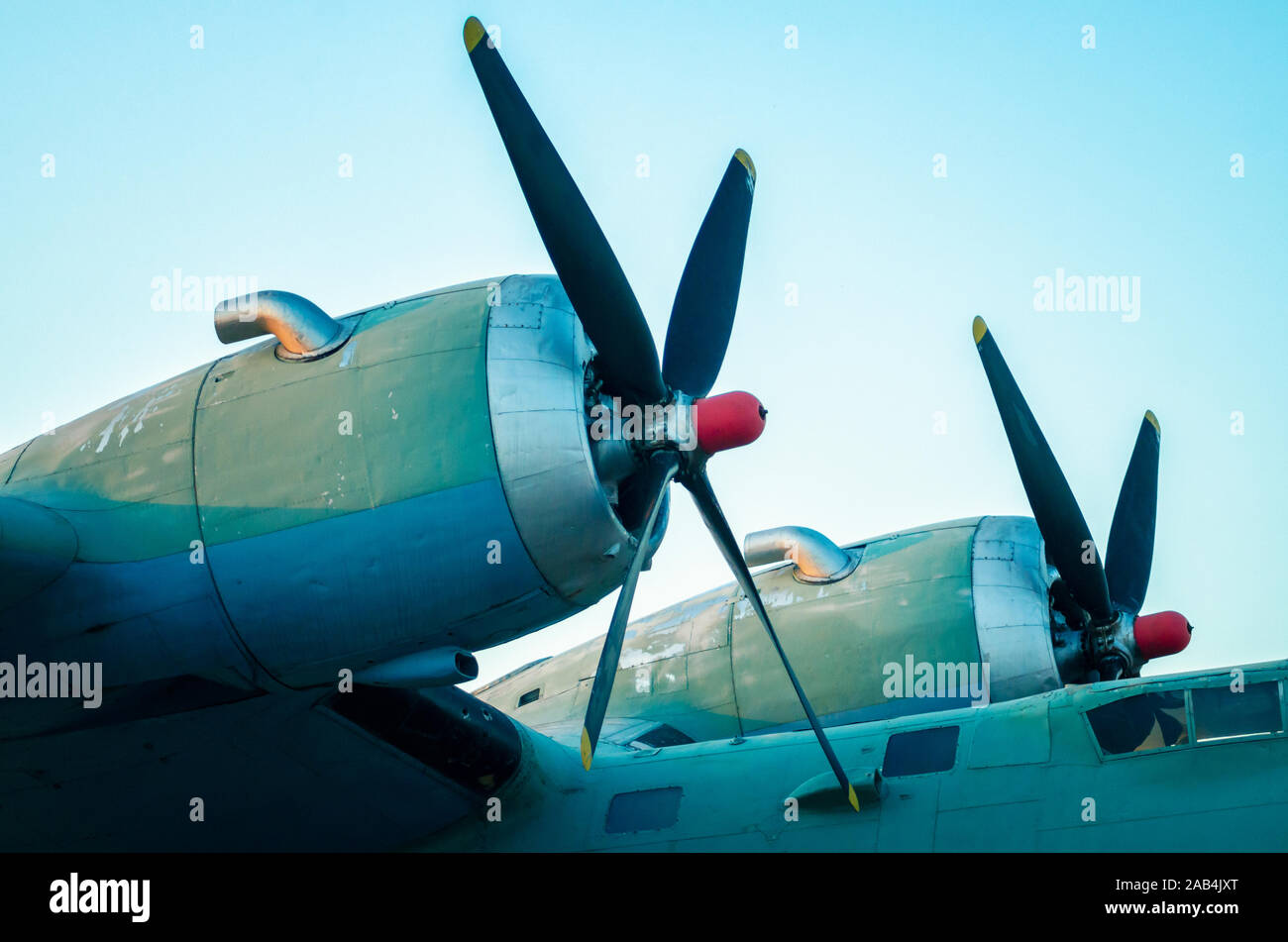 Pales de l'hélice d'un avion cargo vintage ancienne close up Banque D'Images