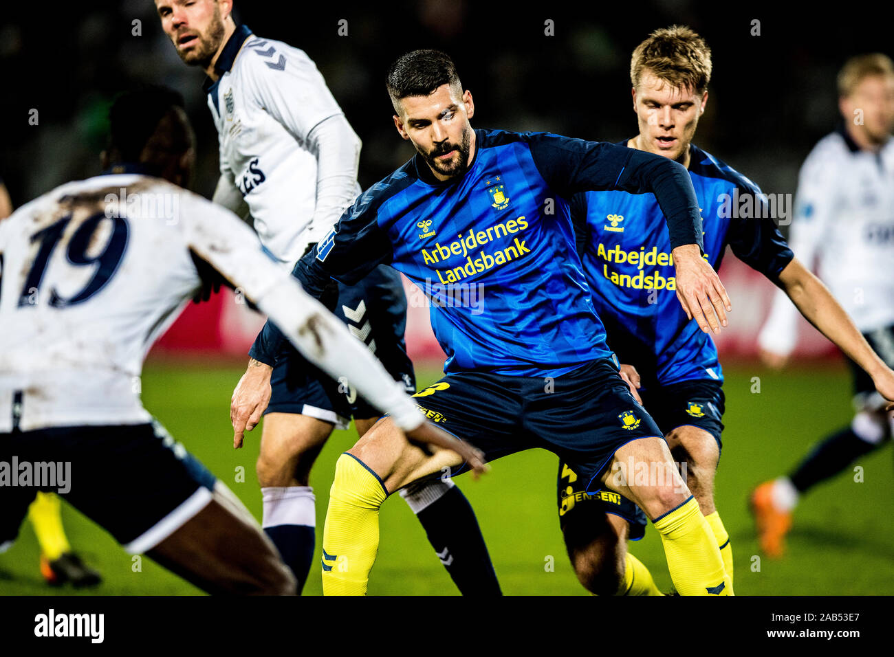 Aarhus, Danemark. 24 Nov, 2019. Anthony Jung (3) de Brøndby IF vu durant la 3F Superliga match entre AGF et Brøndby IF au parc Ceres à Aarhus. (Photo crédit : Gonzales Photo/Alamy Live News Banque D'Images