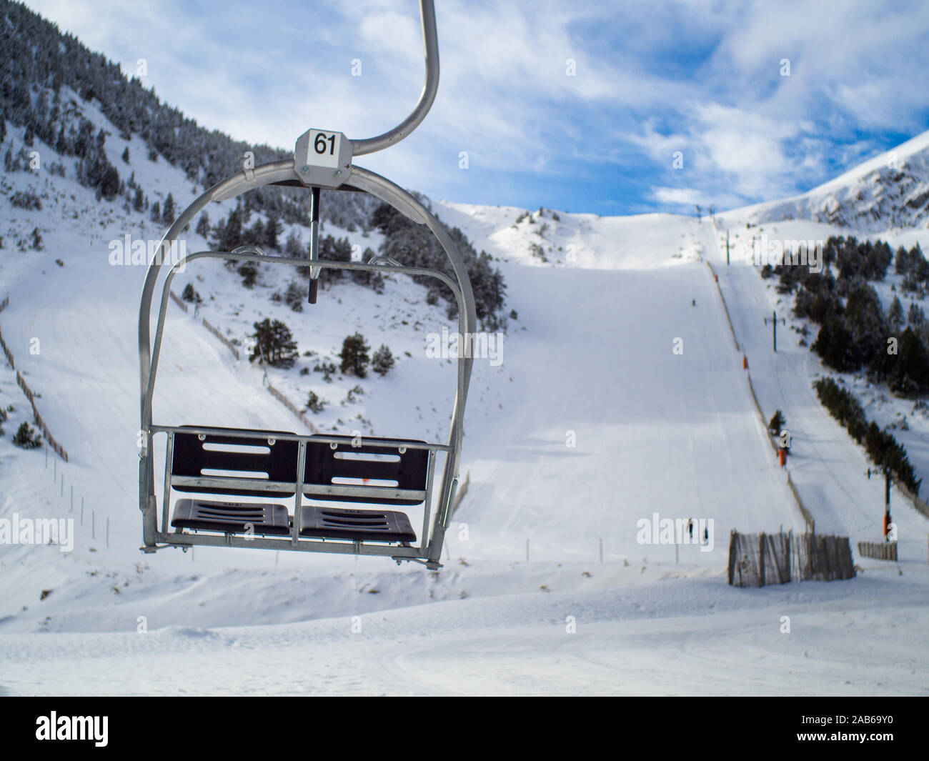 Télésiège à vide (station de ski Vallter 2000 Girona - Espagne) Banque D'Images