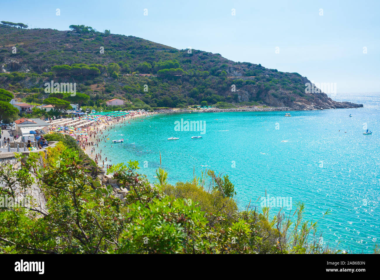 Vue sur la célèbre plage de Cavoli dans l'île d'Elbe, Toscane, Italie Banque D'Images