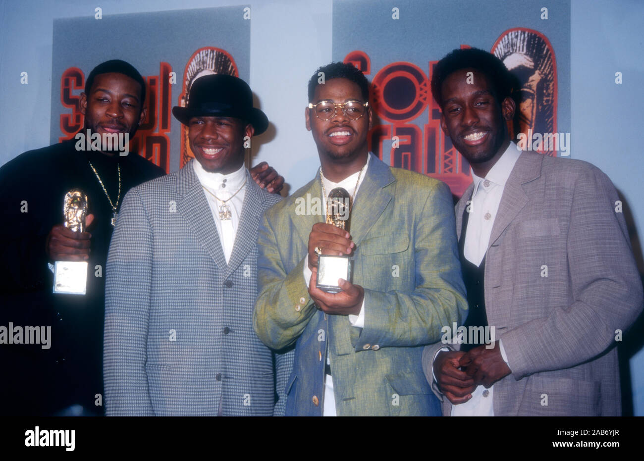 Los Angeles, Californie, USA 13 mars 1995 chanteurs Michael McCary, wayna Morris, Nathan Morris et Shawn Stockman de Boyz II Men assister à la neuvième édition annuelle du Soul Train Music Awards le 13 mars 1995 au Shrine Auditorium à Los Angeles, Californie, USA. Photo de Barry King/Alamy Stock Photo Banque D'Images