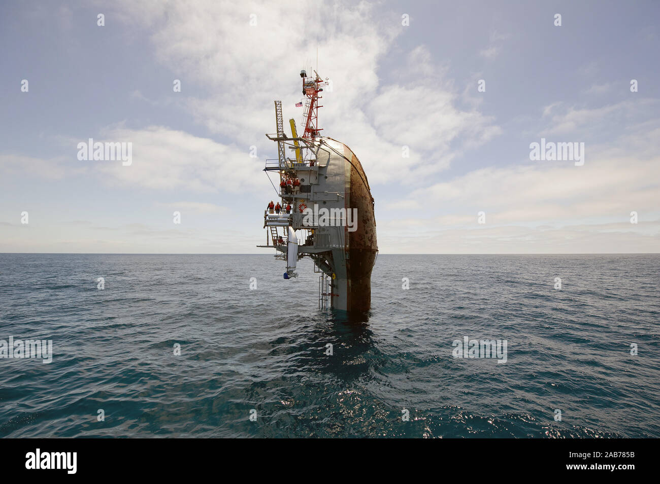 Floating instrument platform flip partially Banque de photographies et ...