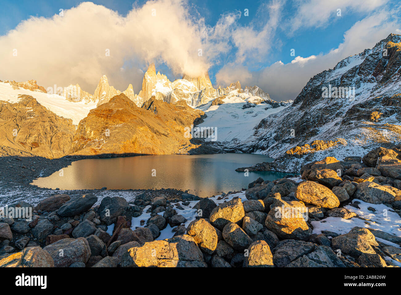 Gamme Fitz Roy le matin à Laguna Los Tres, El Chalten, le Parc National Los Glaciares, UNESCO, province de Santa Cruz, Argentine, Amérique du Sud Banque D'Images