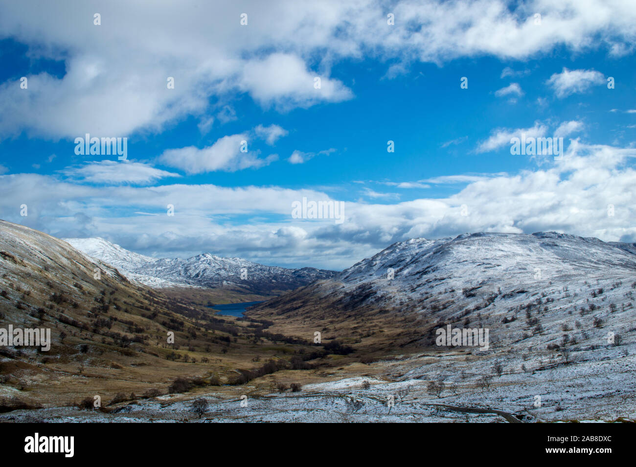 Paysage hivernal de la nature écossaise dans Sherup , Glen Stirlingshire, en Écosse. Banque D'Images