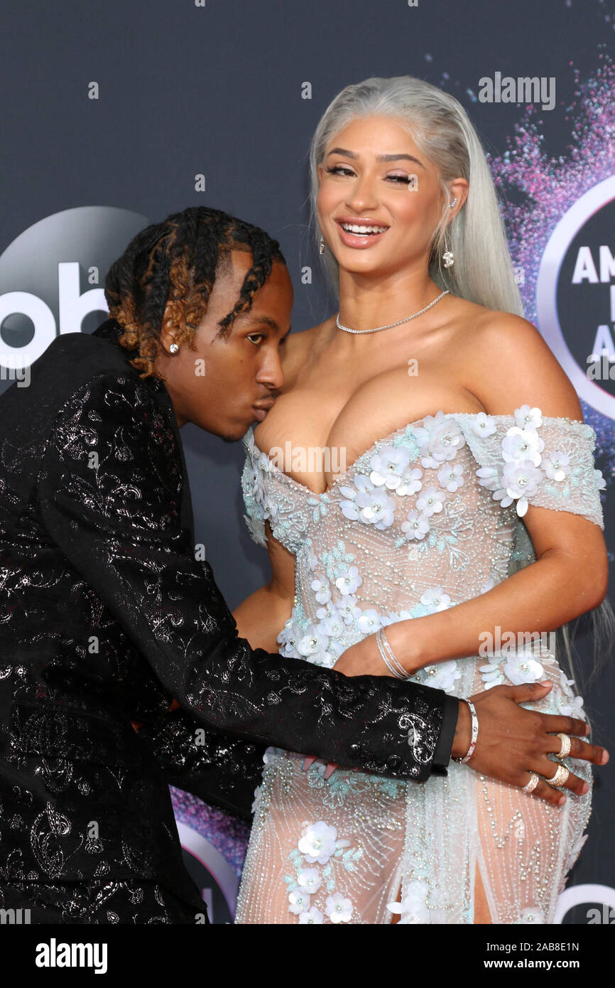 Novembre 24, 2019, Los Angeles, CA, USA : LOS ANGELES - NOV 24 : Riche Le Kid, Tori Brixx à la 47e American Music Awards - Arrivals chez Microsoft Theatre le 24 novembre 2019 à Los Angeles, CA (crédit Image : © Kay Blake/Zuma sur le fil) Banque D'Images