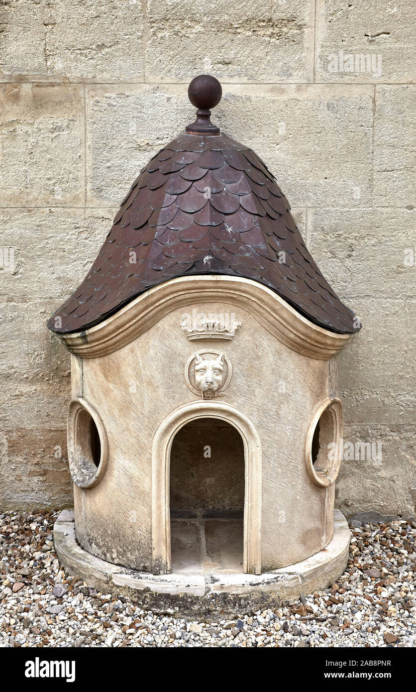 Le château de Vendeuvre est situé sur la commune de Vendeuvre, près de Lisieux en Normandie. Classé Monument Historique. Banque D'Images