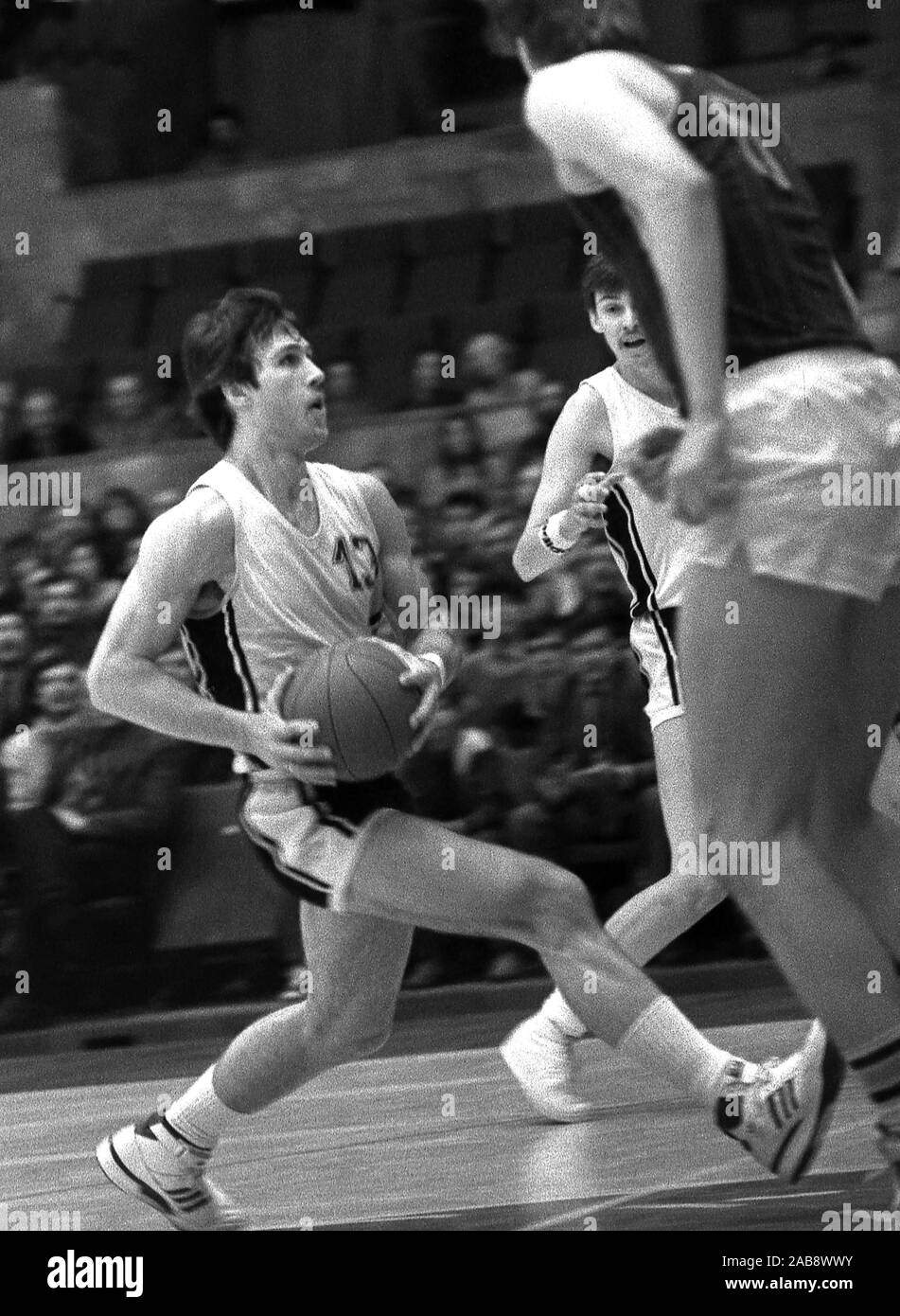Connu comme le premier joueur soviétique dans la NBA, Sarunas Marciulionis a été une légende. La Lituanie, Vilnius, 1987 03 03 Banque D'Images
