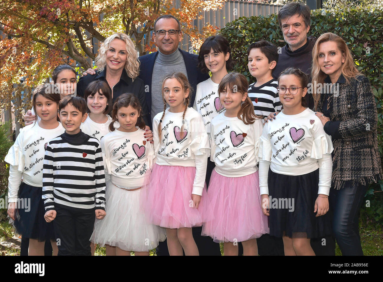 Italie, Rome, 26 Novembre 2019 : Antonella Clerici et Carlo Conti assister à la photocall de la 62ème édition du Zecchino d'oro, montrer par la RAI TV avec Banque D'Images