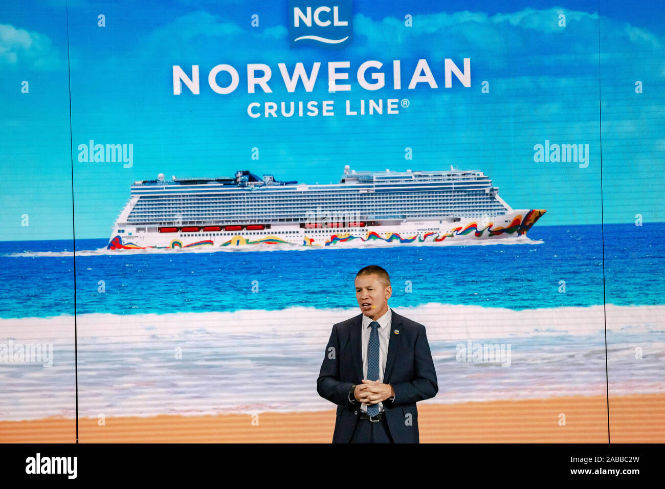 NCL Président/Chef Andy Stuart du Encore baptême inaugurale et concert avec marraine Kelly Clarkson le 21 novembre 2019 à Miami, Floride Banque D'Images