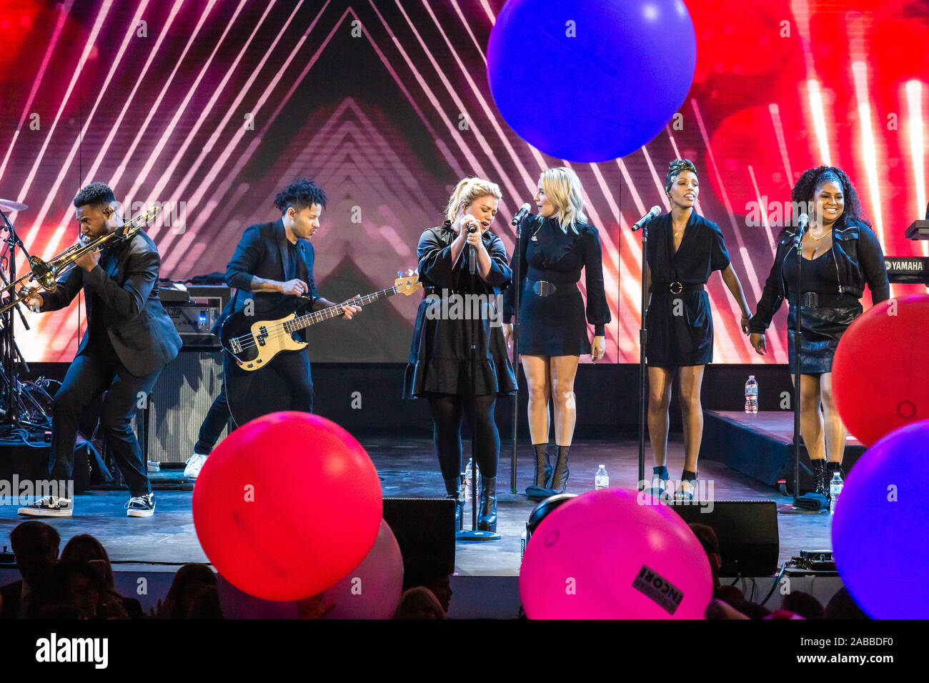 NCL encore premier baptême et concert avec marraine Kelly Clarkson le 21 novembre 2019 à Miami, Floride Banque D'Images