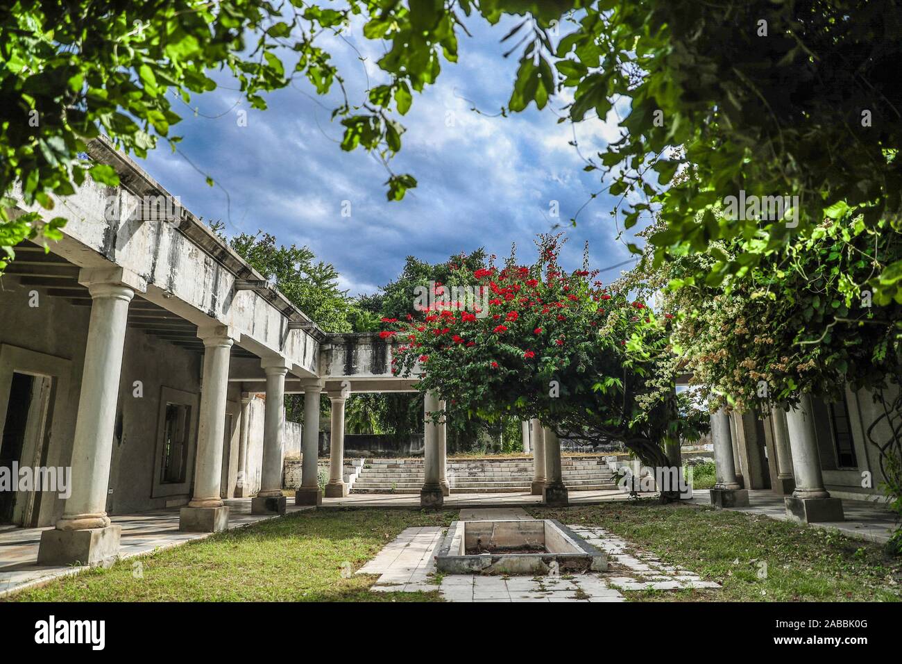 Las Delicias hacienda abandonnée dans la ville magique de Alamos Sonora, Mexique. Maison de délices. ferme, l'architecture. Style Italien, l'architecture italienne. La ville magique Alamos, Sonora, Mexique.', tourisme, © (© Photo : LuisGutierrez NortePhoto.com) abandonada / hacienda Las Delicias en el Pueblo Mágico de Alamos Sonora, Mexique. Casa de Las Delicias. finca, arquitectura. estilo italiano, arquitectrura italiana. el pueblo Mágico Alamos, Sonora, Mexique. turista, turismo, © (© Photo : LuisGutierrez NortePhoto.com) / Banque D'Images