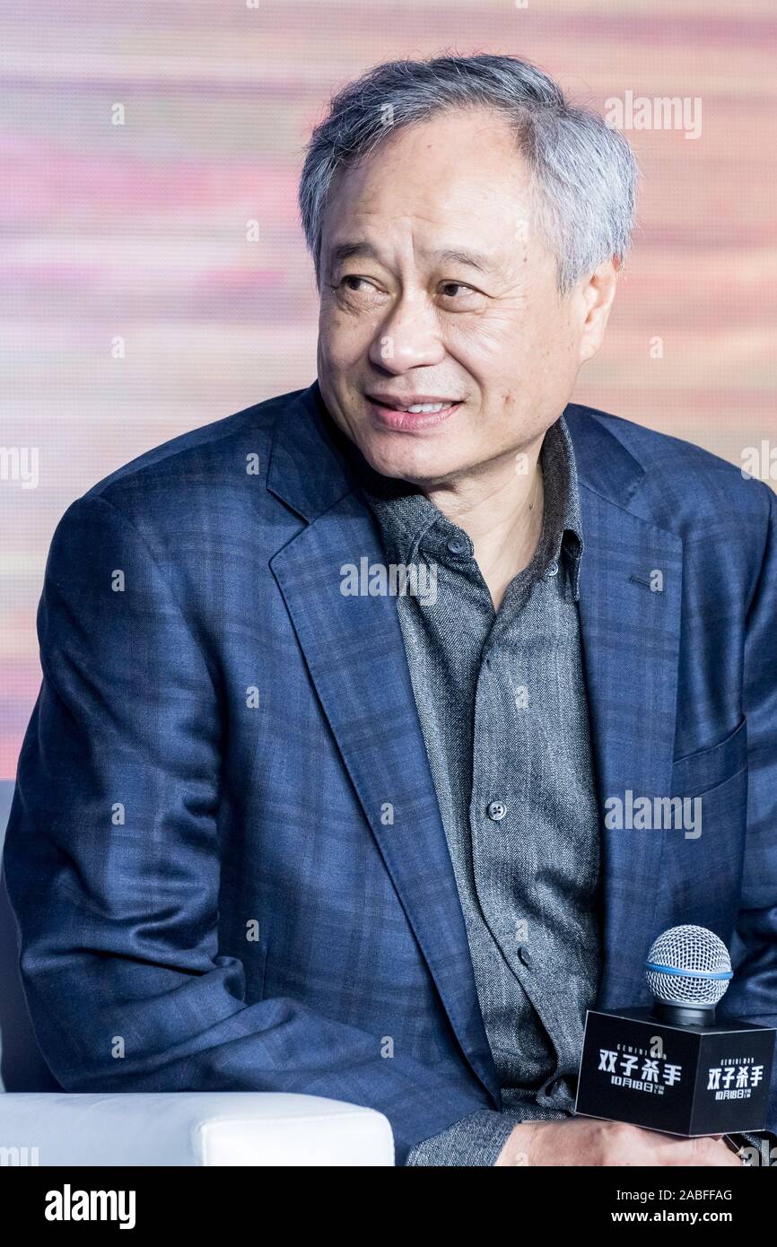 Le cinéaste taïwanais Ang Lee prend la parole à l'homme 'Gemini' film conférence de presse à Shanghai, Chine, 14 octobre 2019. Banque D'Images