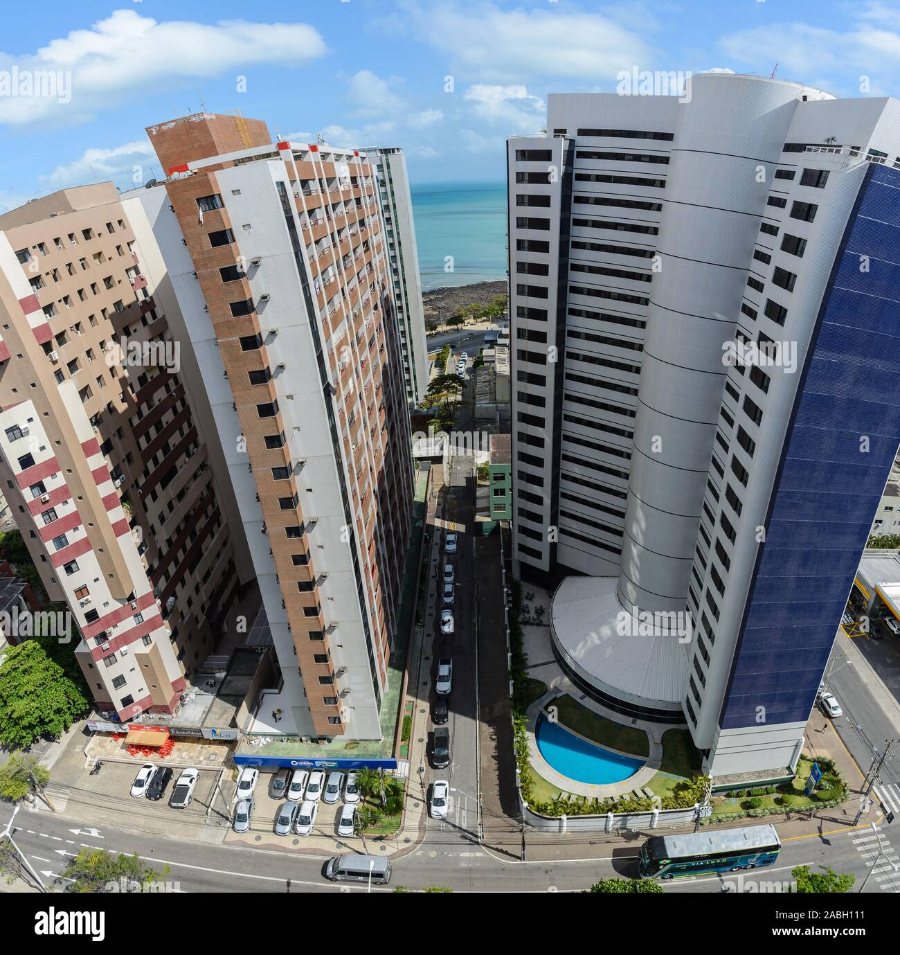Les tours d'habitation dans la région de Fortaleza, Ceará, Brésil, Amérique du Sud. Banque D'Images