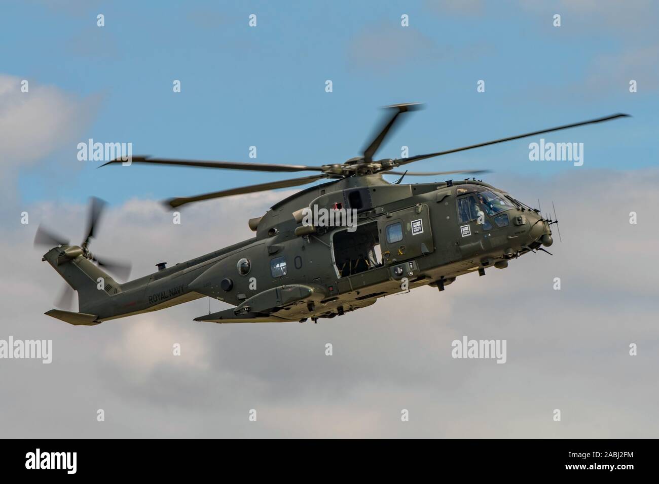 La Marine royale hélicoptère Merlin HC3 ont pris part à la manifestation à l'assaut du commando Yeovilton Royaume-uni tiendra la Journée de l'air, le 13 juillet 2019. Banque D'Images