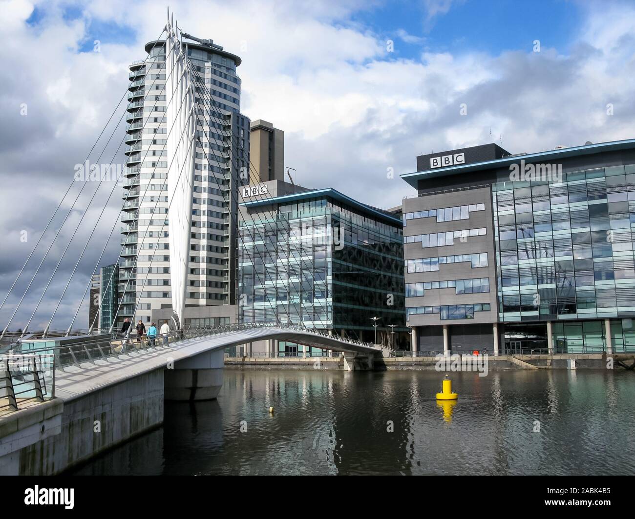Les bureaux de la BBC et le Centre Apartments, MediaCItyUK, Salford Quays, Manchester, Angleterre, RU Banque D'Images