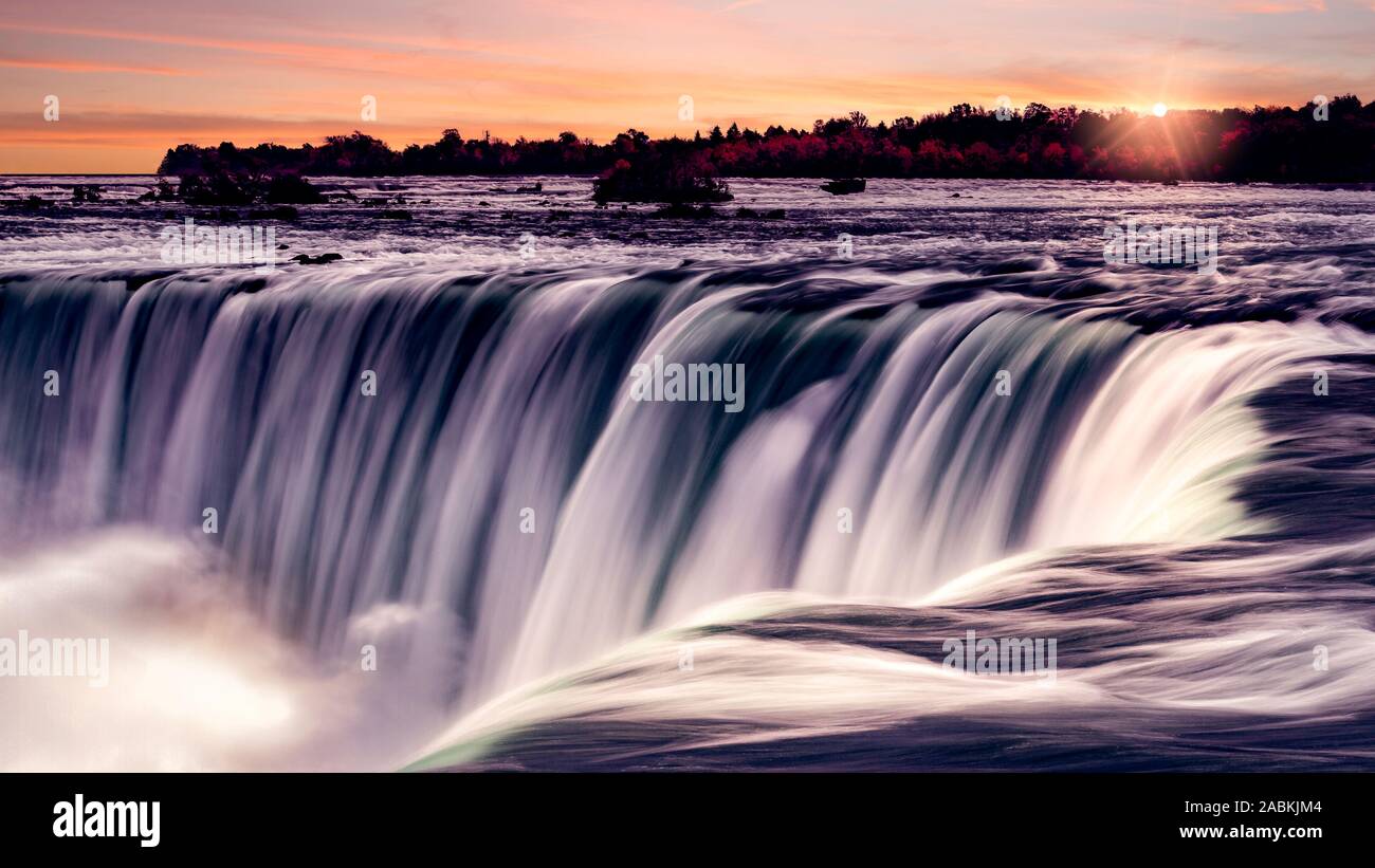 Chutes Niagara à Niagara Falls, Canada. Banque D'Images