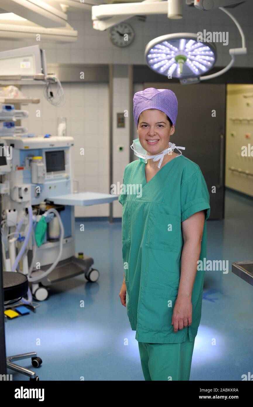 Dr. Sabine Keim, médecin chef de la clinique de gynécologie et d'obstétrique à l'Helios Klinikum München Pasing dans l'Ouest, à la Clinique de gynécologie. [Traduction automatique] Banque D'Images