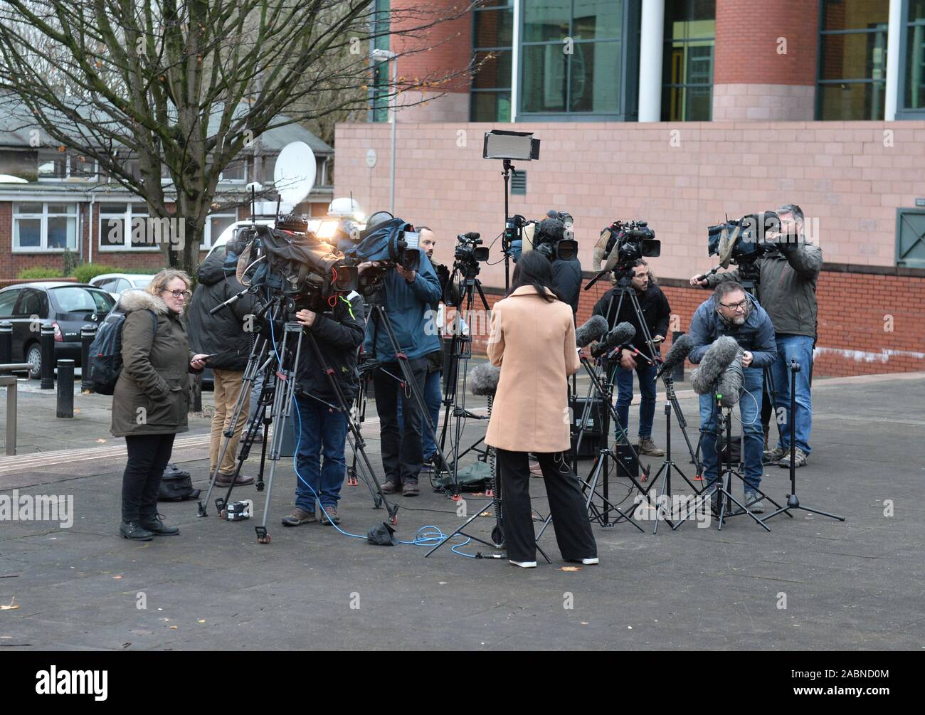 Médias à l'extérieur de Preston Crown Court après le procès de match Hillsborough le commandant David Duckenfield, qui a été déclaré non coupable de l'homicide involontaire coupable de négligence grave de 95 fans de Liverpool qui est décédé à l'1989 FA Cup demi-finale. Banque D'Images