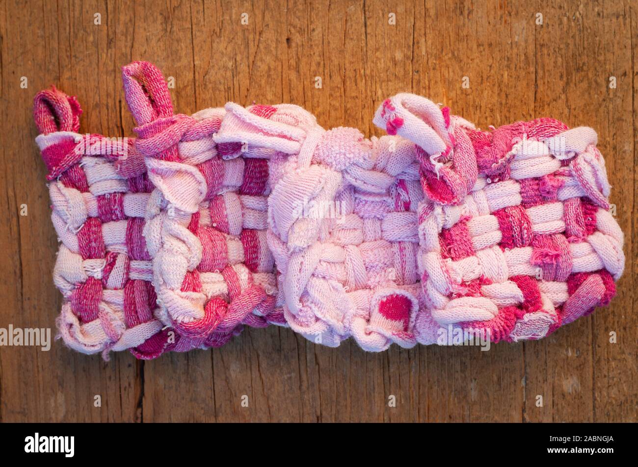 Tawashi rose ,des éponge. Banque D'Images