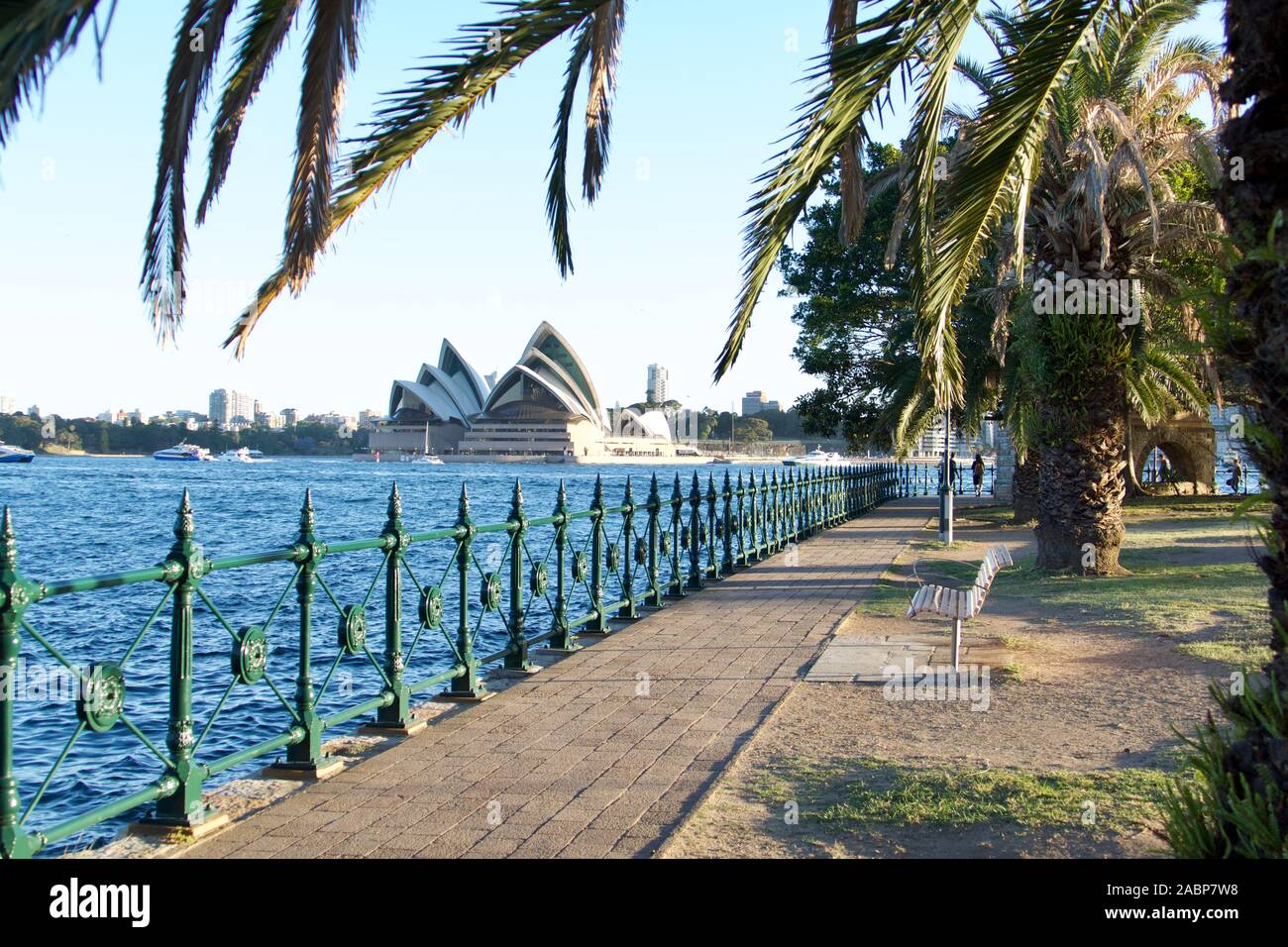 Sydney Opera House, situé sur le Port Jackson, Sydney, New South Wales, Australia Banque D'Images